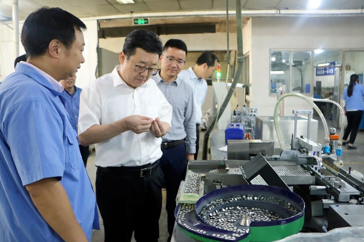 集團安全生產(chǎn)百日行動督導組到西無二集團、汽車工業(yè)公司督導檢查