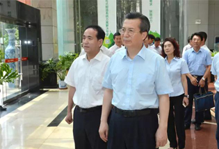 陜西省委常委、西安市委書記王永康調(diào)研陜鼓集團(tuán)